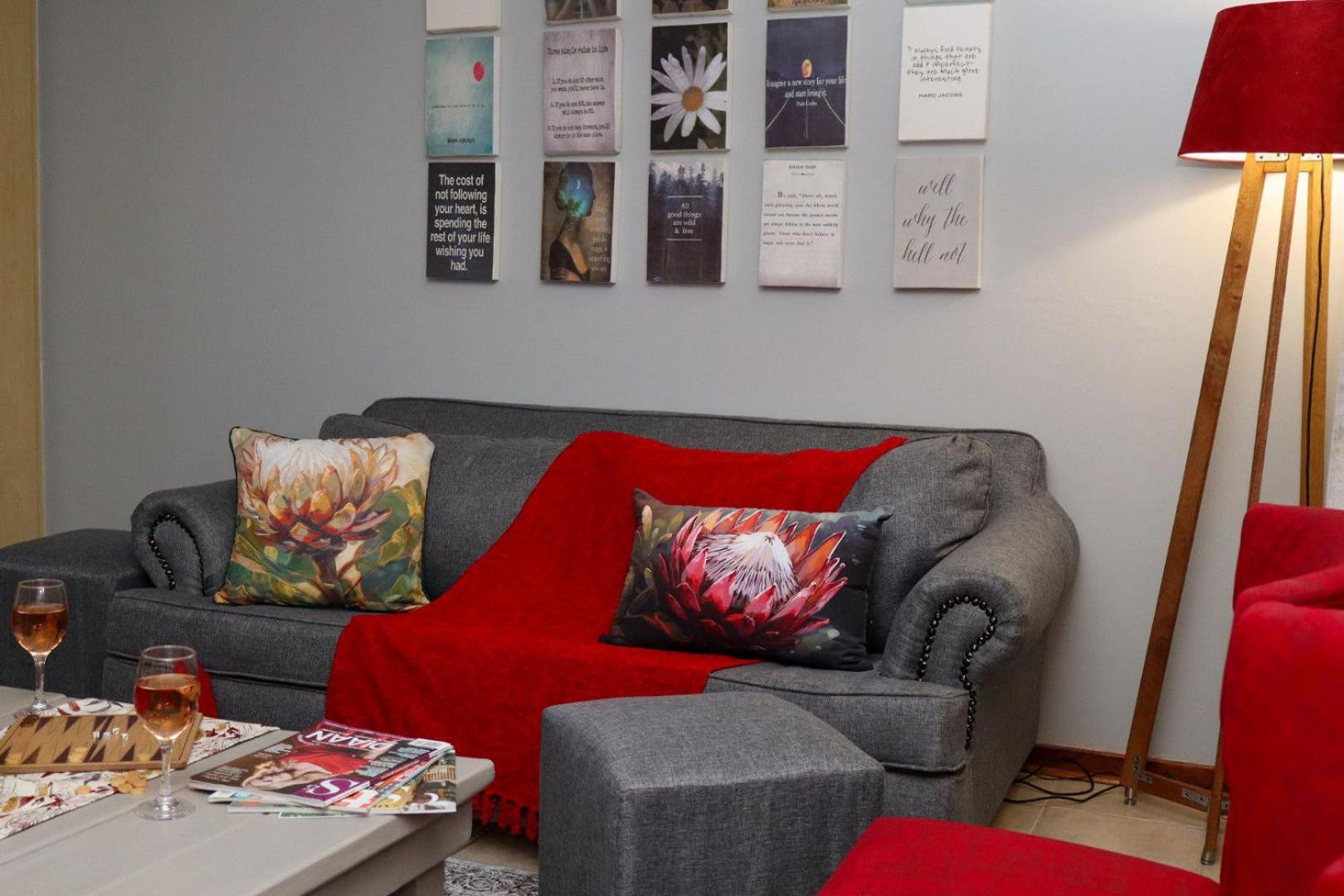 The Lantern Guesthouse Блоемфонтейн Екстериор снимка