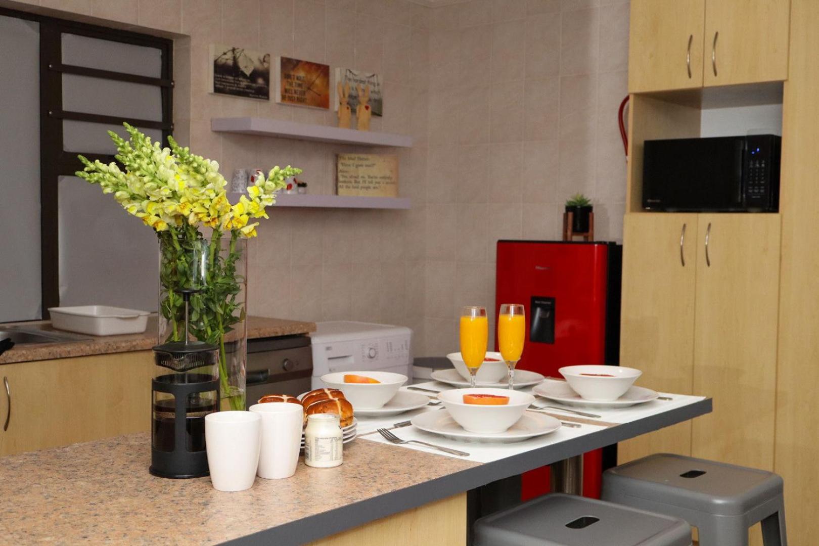 The Lantern Guesthouse Блоемфонтейн Екстериор снимка